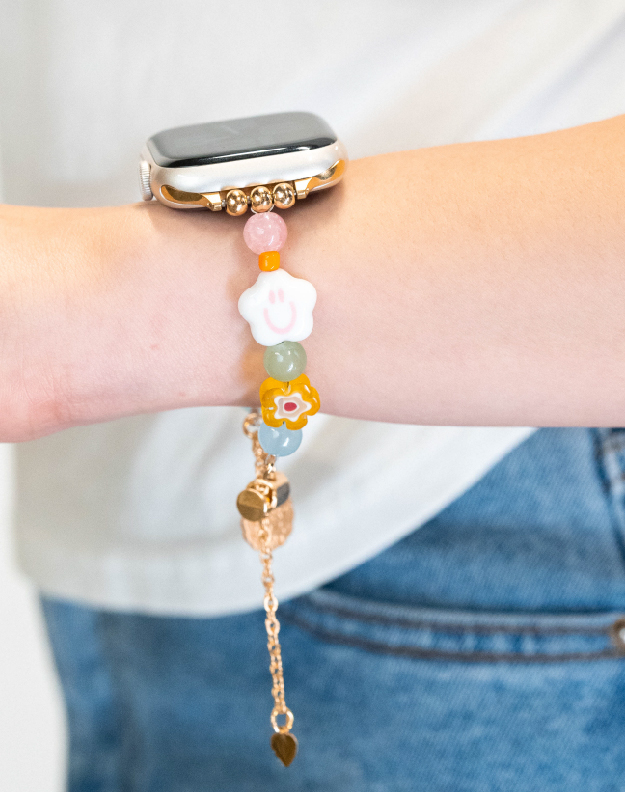 apple watch strap cloudy smiley with lucky charm 40/41 mm